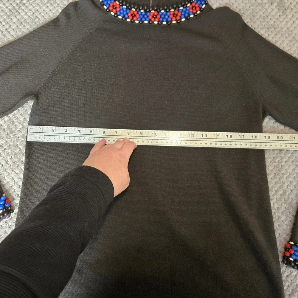 Worth New York 100% Wool Beaded Sweater Large Black Blue Red Floral Neck Cuff L - Picture 5 of 9